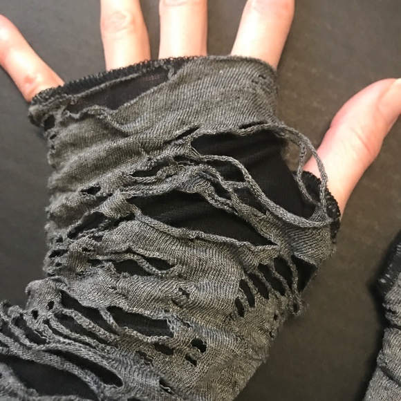 Gray Mummy Gloves Mens Hand Covers Bandage Arm Covers Black Zombie Ripped Biker - Picture 4 of 5